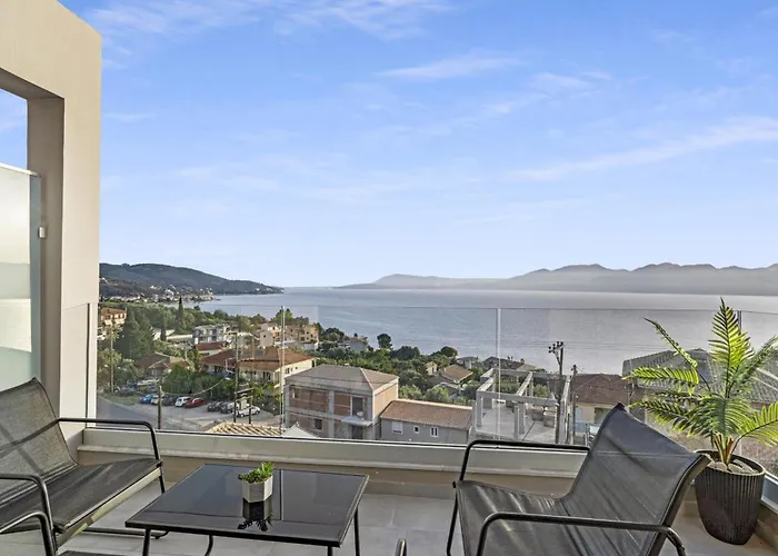 Blue Waves Oceanida Apartment